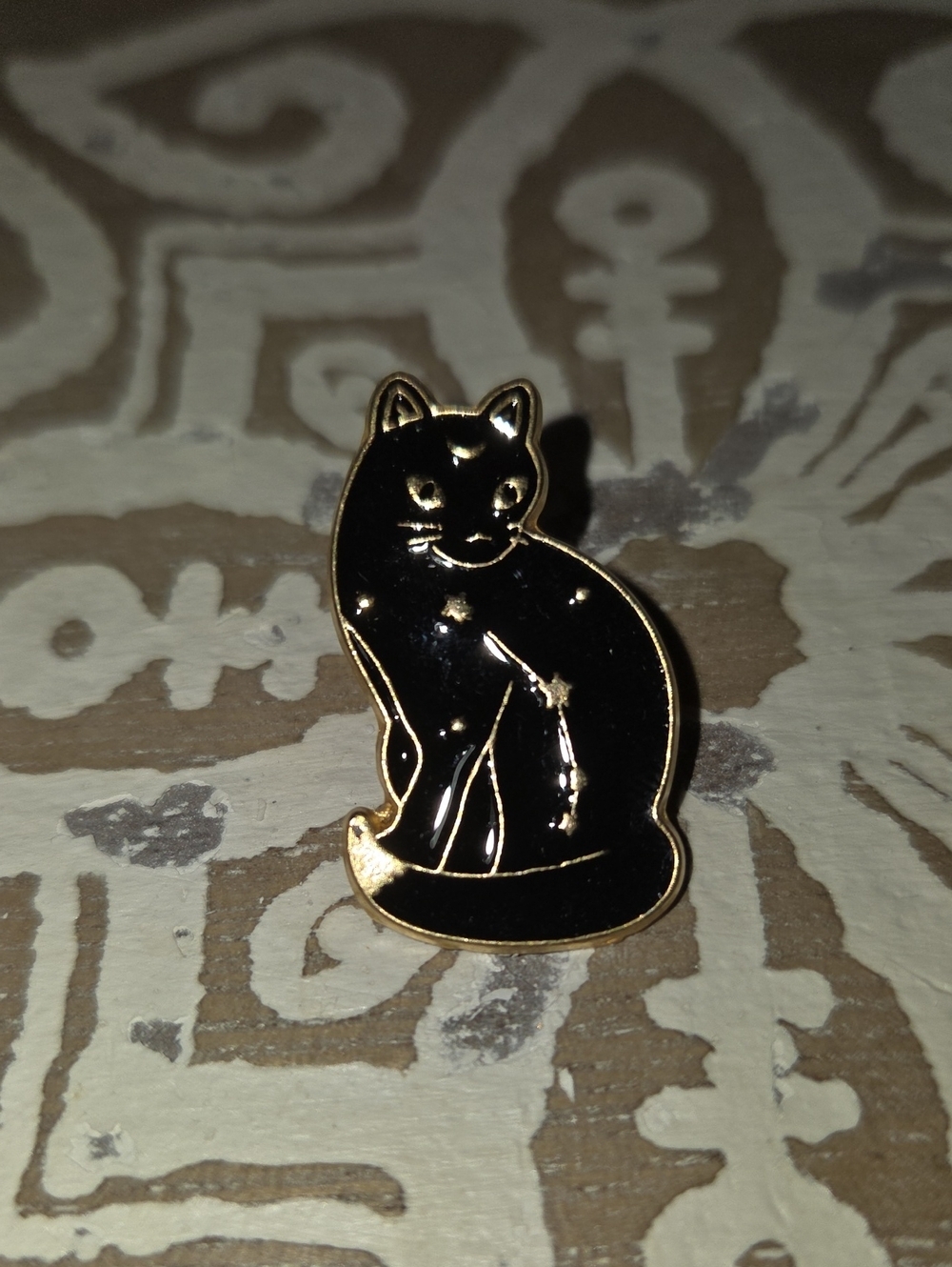 Black Cat Enamel Pin - Gold Trim